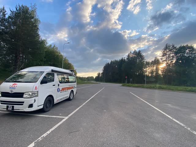 Toyotaki at Misso TIR Parking in Estonia